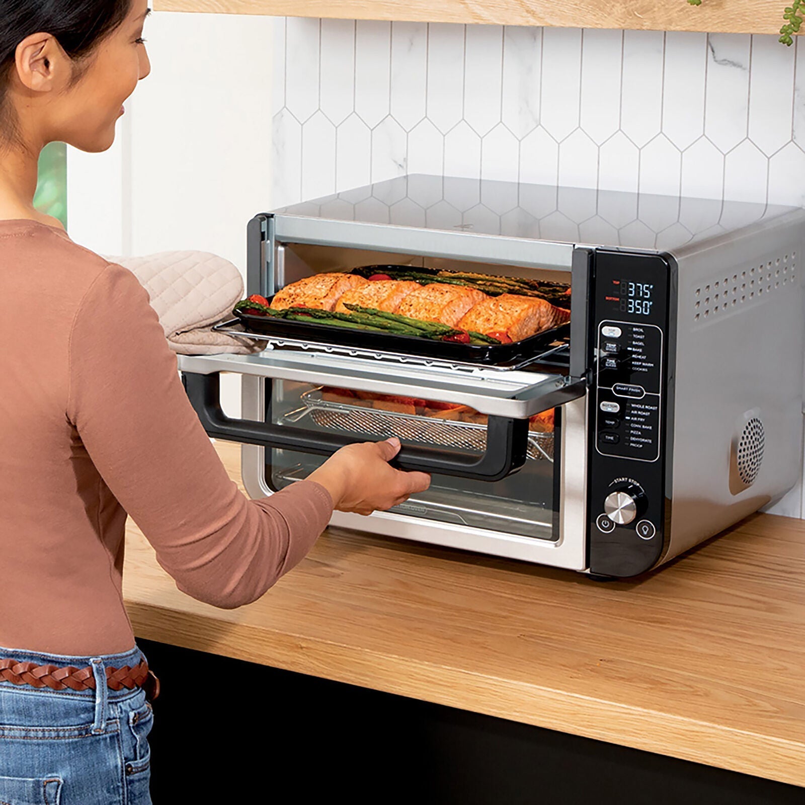 Ninja 14-in-1 Double Oven with FlexDoor Creates Two Separate Ovens