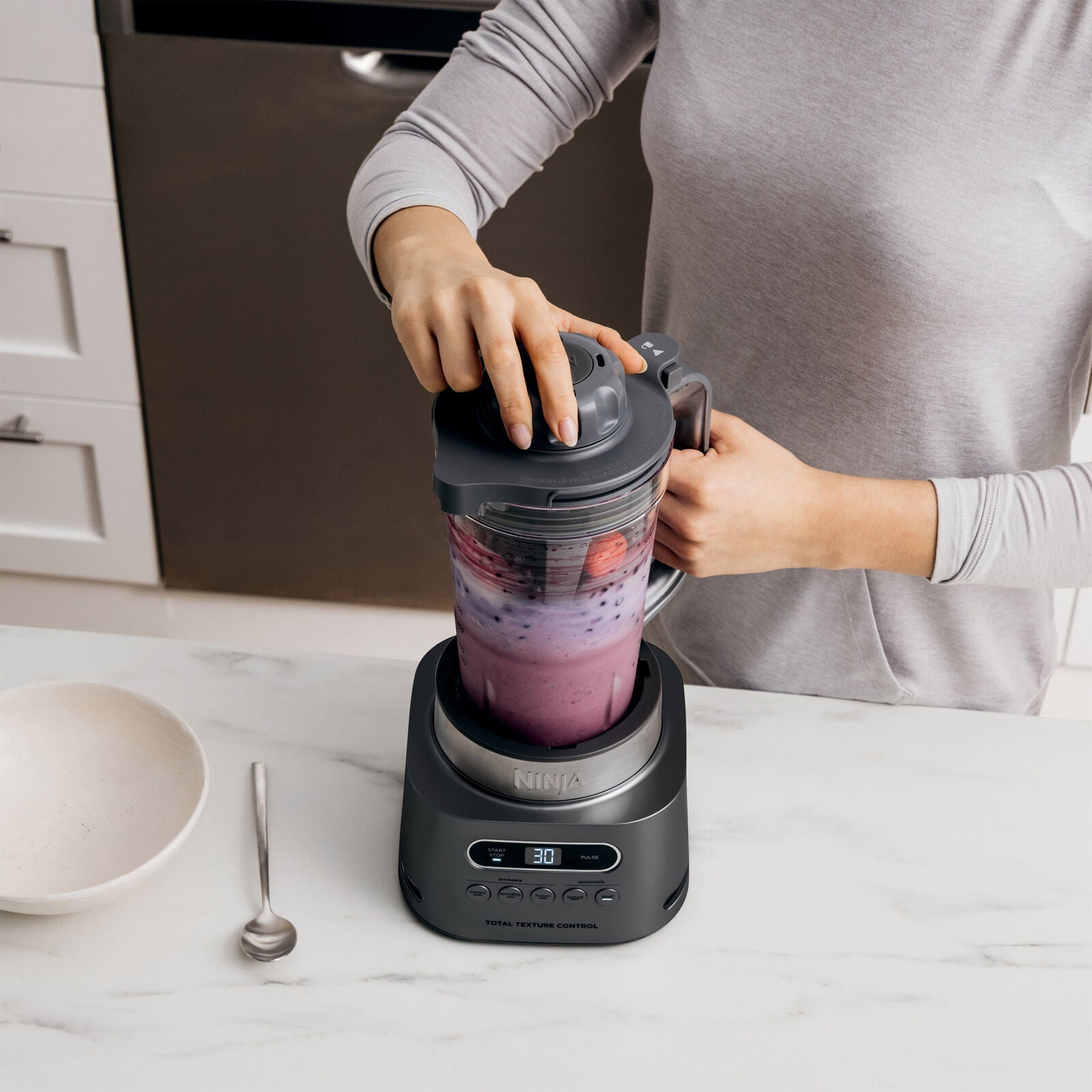 Ninja Twisti High Speed Blender, 1100 W SmartTORQUE Technology Blender DUO